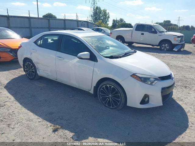 12715052 :رقم المزاد ، 2T1BURHE4FC266959 vin ، 2015 Toyota Corolla S مزاد بيع