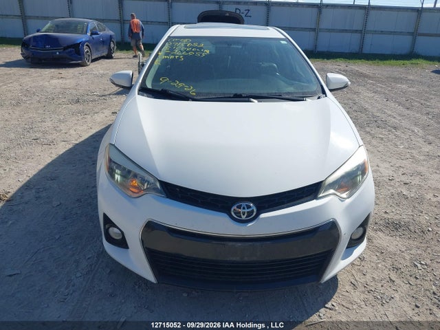 Продаж на аукціоні авто 2015 Toyota Corolla S, vin: 2T1BURHE4FC266959, номер лоту: 12715052