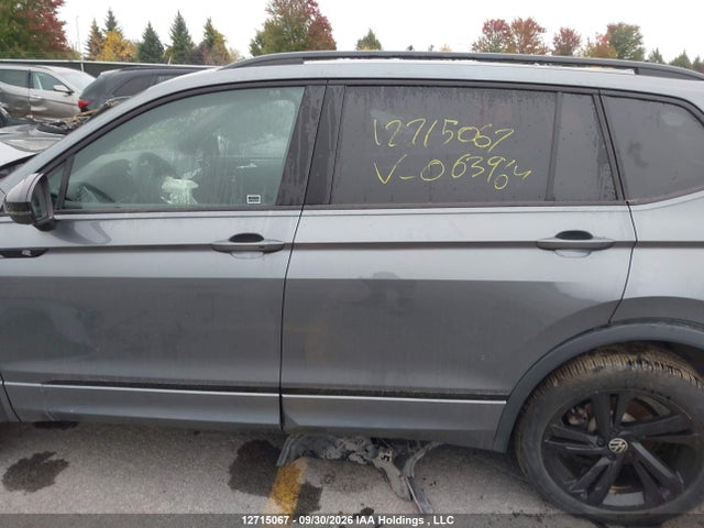 3VV8B7AX5RM063964 Volkswagen Tiguan Se R-line Black