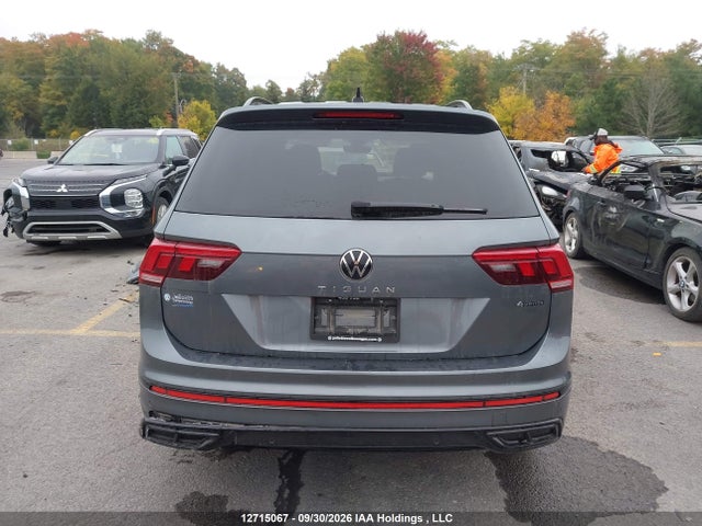 3VV8B7AX5RM063964 Volkswagen Tiguan Se R-line Black