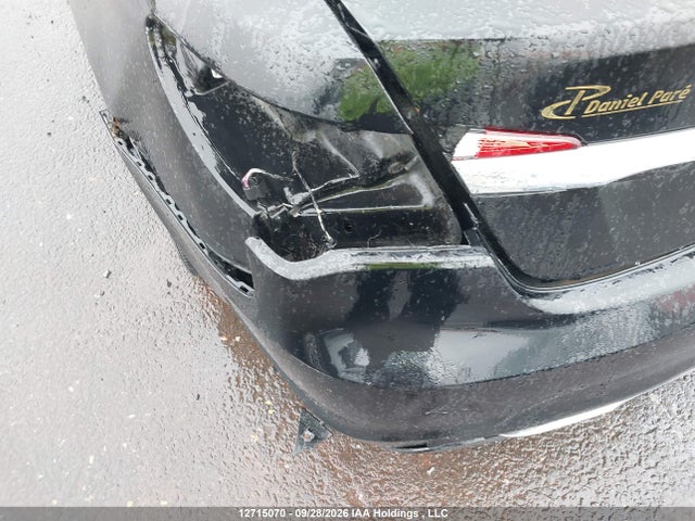 12715070 :رقم المزاد ، 1C3CCBCG3EN178122 vin ، 2014 Chrysler 200 مزاد بيع