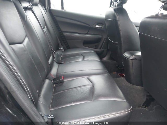 12715070 :رقم المزاد ، 1C3CCBCG3EN178122 vin ، 2014 Chrysler 200 مزاد بيع