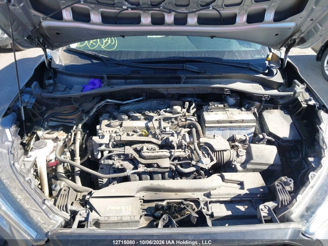 Toyota Corolla Cross 2023 7MUAAABG1PV073117 Image 10