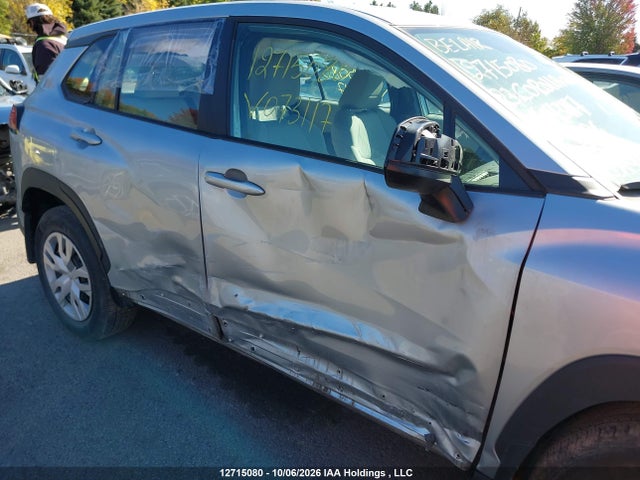 Toyota Corolla Cross 2023 7MUAAABG1PV073117 Image 6