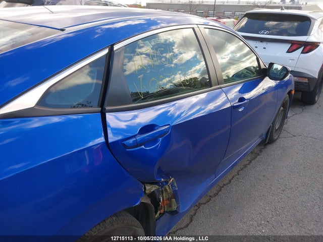 12715113 :رقم المزاد ، 2HGFC2F53JH007281 vin ، 2018 Honda Civic Lx مزاد بيع