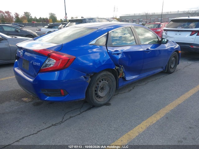 12715113 :رقم المزاد ، 2HGFC2F53JH007281 vin ، 2018 Honda Civic Lx مزاد بيع