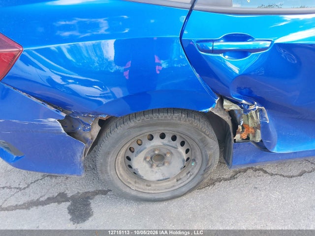12715113 :رقم المزاد ، 2HGFC2F53JH007281 vin ، 2018 Honda Civic Lx مزاد بيع