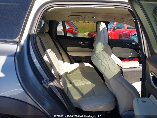Aukcja sprzedaży 2019 Volvo V60 Cross Country, vin: YV4102WK7K1003755, numer aukcji: 12715131
