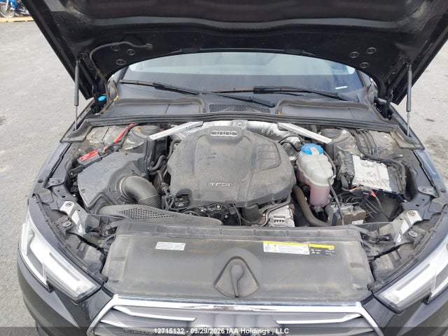 12715132 :رقم المزاد ، WAURNAF4XHN072019 vin ، 2017 Audi A4 Prestige مزاد بيع