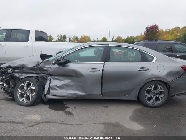 2021 Kia Forte Ex/ex Premium/ex+ მანქანა იყიდება აუქციონზე, vin: 3KPF54AD3ME401916, აუქციონის ნომერი: 12715140