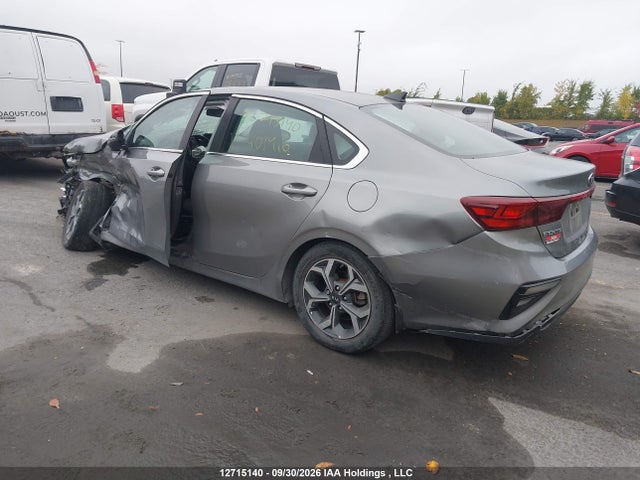 2021 Kia Forte Ex/ex Premium/ex+ მანქანა იყიდება აუქციონზე, vin: 3KPF54AD3ME401916, აუქციონის ნომერი: 12715140