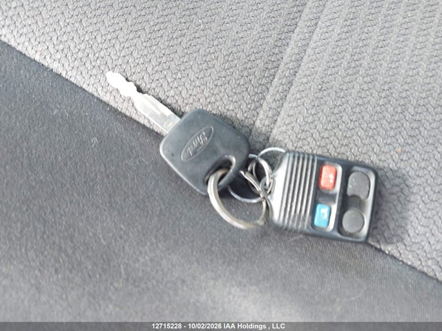 12715228 :رقم المزاد ، 1FAFP40472F166313 vin ، 2002 Ford Mustang مزاد بيع