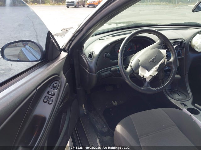 12715228 :رقم المزاد ، 1FAFP40472F166313 vin ، 2002 Ford Mustang مزاد بيع