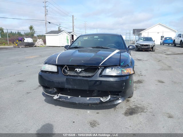 12715228 :رقم المزاد ، 1FAFP40472F166313 vin ، 2002 Ford Mustang مزاد بيع