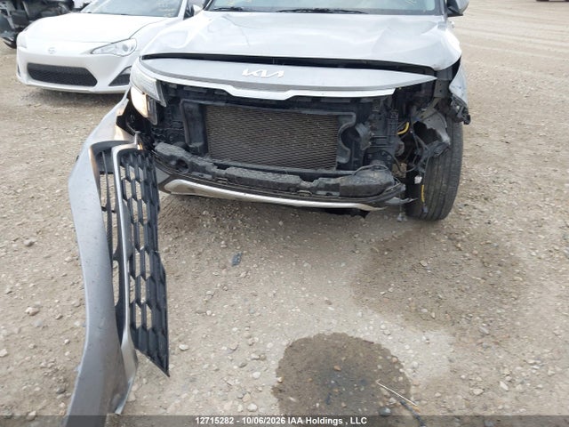 2022 Kia Seltos Lx მანქანა იყიდება აუქციონზე, vin: KNDEPCAA0N7310092, აუქციონის ნომერი: 12715282