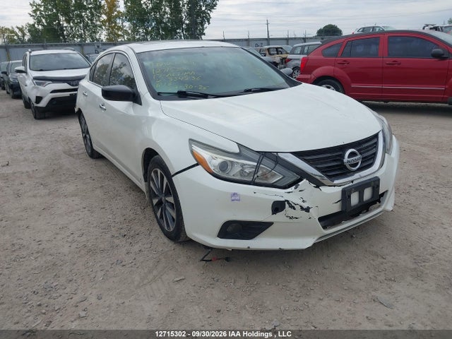 2017 Nissan Altima 2.5/2.5 S/2.5 Sl/2.5 Sr/2.5 Sv მანქანა იყიდება აუქციონზე, vin: 1N4AL3AP4HN334836, აუქციონის ნომერი: 12715302