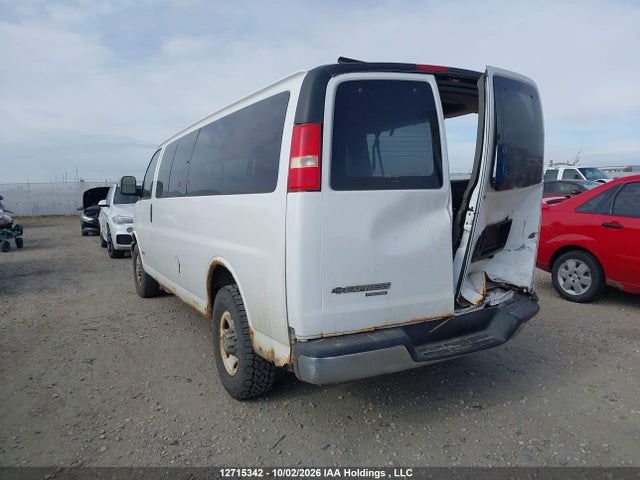 2006 Chevrolet Express G3500 მანქანა იყიდება აუქციონზე, vin: 1GAHG39U861120324, აუქციონის ნომერი: 12715342