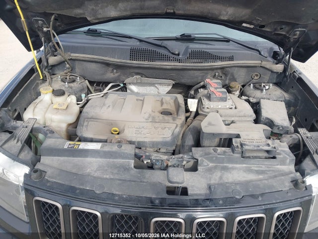 12715352 :رقم المزاد ، 1C4NJDAB0HD150981 vin ، 2017 Jeep Compass Sport مزاد بيع