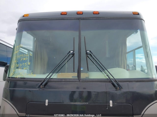 12715363 :رقم المزاد ، 1GBLP37J6X3303953 vin ، 1999 Chevrolet P30 مزاد بيع