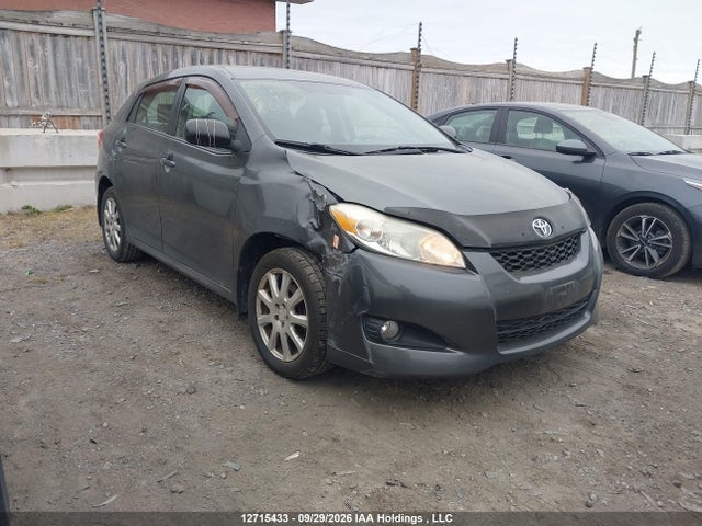 12715433 :رقم المزاد ، 2T1KU4EE5AC407148 vin ، 2010 Toyota Matrix Wagon مزاد بيع
