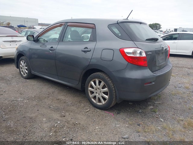 12715433 :رقم المزاد ، 2T1KU4EE5AC407148 vin ، 2010 Toyota Matrix Wagon مزاد بيع