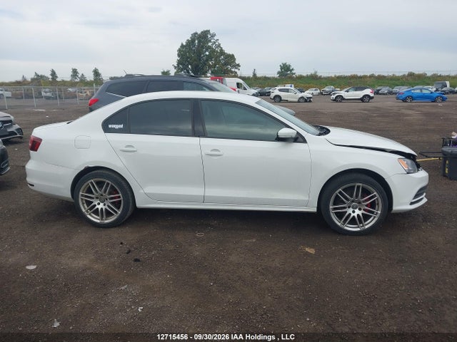 Продажа на аукционе авто 2016 Volkswagen Jetta, vin: 3VW267AJ4GM385042, номер лота: 12715456