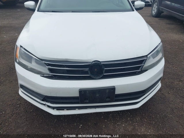 Продажа на аукционе авто 2016 Volkswagen Jetta, vin: 3VW267AJ4GM385042, номер лота: 12715456