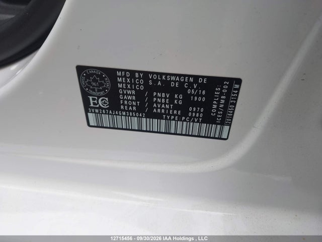 Продажа на аукционе авто 2016 Volkswagen Jetta, vin: 3VW267AJ4GM385042, номер лота: 12715456