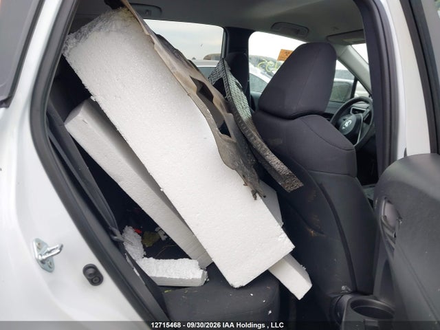 Toyota Corolla Cross Le 2026 7MUCAABG0TV189766 Image 8