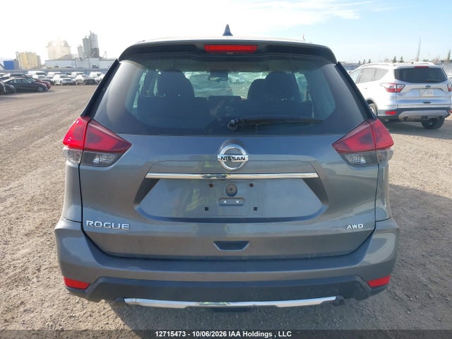 12715473 :رقم المزاد ، 5N1AT2MV3JC736665 vin ، 2018 Nissan Rogue Sv/sl مزاد بيع
