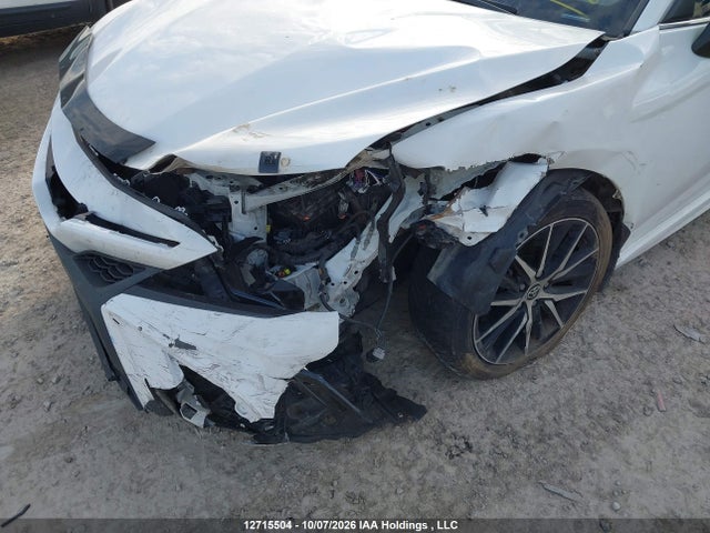 Продаж на аукціоні авто 2022 Toyota Camry Hybrid Se, vin: 4T1B21HK7NU016562, номер лоту: 12715504
