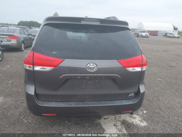 12715512 :رقم المزاد ، 5TDJK3DC4BS009613 vin ، 2011 Toyota Sienna Le 7 Passenger مزاد بيع