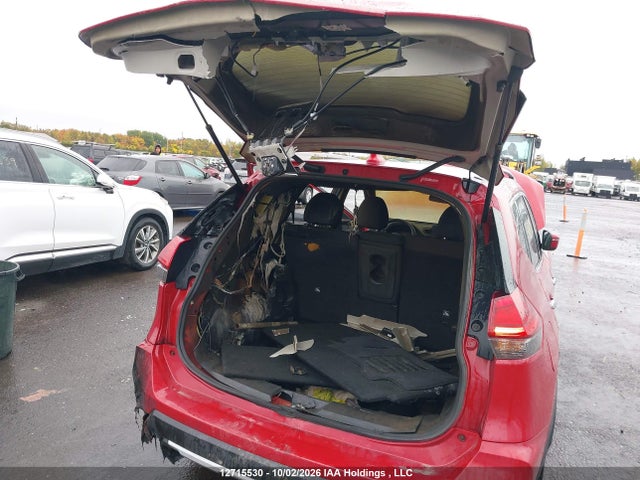 5N1AT2MV6HC762591 Nissan Rogue S/sl Platinum/sv