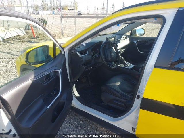 2T3B1RFV0MC187451 Toyota RAV4