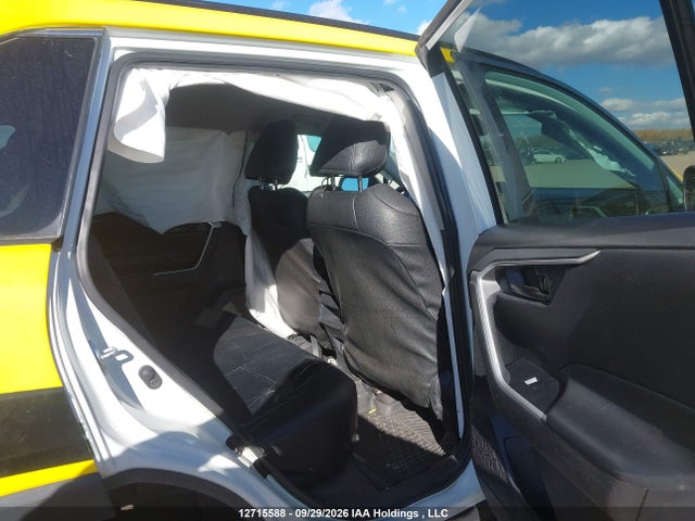 2T3B1RFV0MC187451 Toyota RAV4