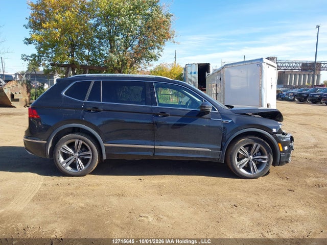 3VV4B7AX8MM056126 Volkswagen Tiguan Highline