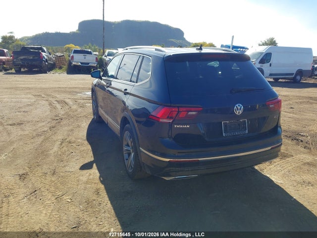 3VV4B7AX8MM056126 Volkswagen Tiguan Highline