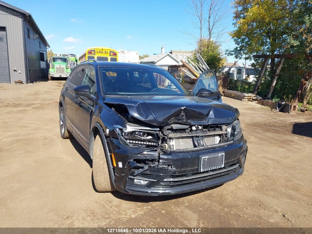 3VV4B7AX8MM056126 Volkswagen Tiguan Highline