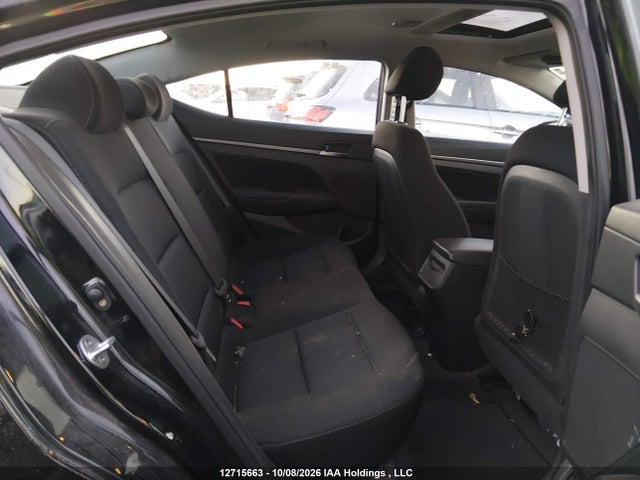 Продажа на аукционе авто 2018 Hyundai Elantra Sel/value/limited, vin: KMHD84LF2JU675050, номер лота: 12715663