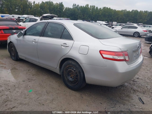 2010 Toyota Camry Le მანქანა იყიდება აუქციონზე, vin: 4T1BF3EK9AU064661, აუქციონის ნომერი: 12715683