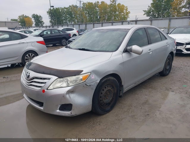 2010 Toyota Camry Le მანქანა იყიდება აუქციონზე, vin: 4T1BF3EK9AU064661, აუქციონის ნომერი: 12715683