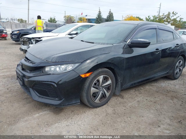 12715703 :رقم المزاد ، SHHFK7H34KU303300 vin ، 2019 Honda Civic Hatchback مزاد بيع