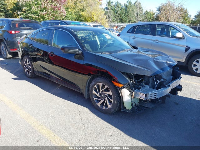 12715729 :رقم المزاد ، 2HGFC2F60JHO25844 vin ، 2018 Honda Civic Se مزاد بيع