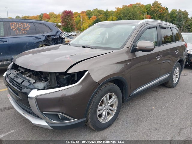 12715742 :رقم المزاد ، JA4JZ3AX1GZ602817 vin ، 2016 Mitsubishi Outlander Se مزاد بيع