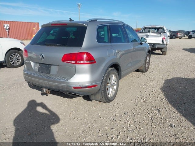 Продажа на аукционе авто 2015 Volkswagen Touareg 3.6l Comfortline/3.6l Execline/3.6l Highline/3.6l Sportline, vin: WVGEF9BP4FD003550, номер лота: 12715752