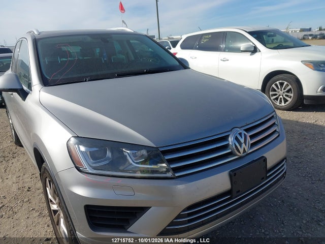 Продажа на аукционе авто 2015 Volkswagen Touareg 3.6l Comfortline/3.6l Execline/3.6l Highline/3.6l Sportline, vin: WVGEF9BP4FD003550, номер лота: 12715752