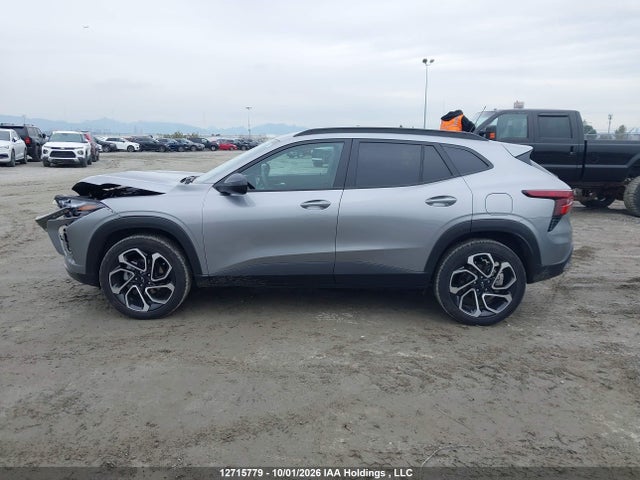 2025 Chevrolet Trax 2rs მანქანა იყიდება აუქციონზე, vin: KL77LJE26SC143913, აუქციონის ნომერი: 12715779