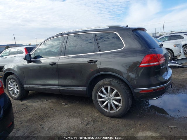 Aukcja sprzedaży 2015 Volkswagen Touareg V6, vin: WVGEF9BP7FD003316, numer aukcji: 12715781