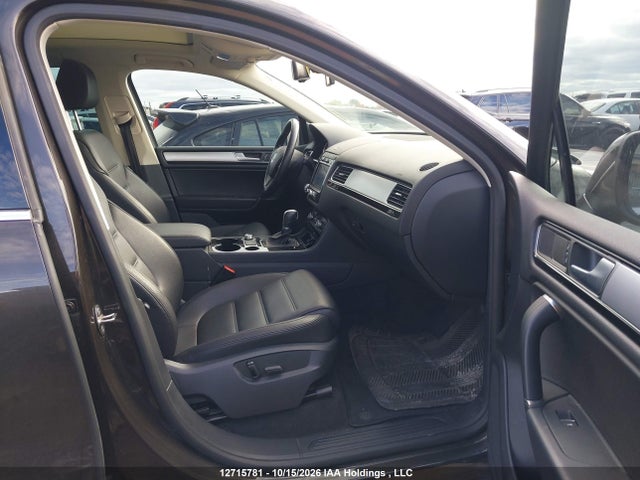 Aukcja sprzedaży 2015 Volkswagen Touareg V6, vin: WVGEF9BP7FD003316, numer aukcji: 12715781