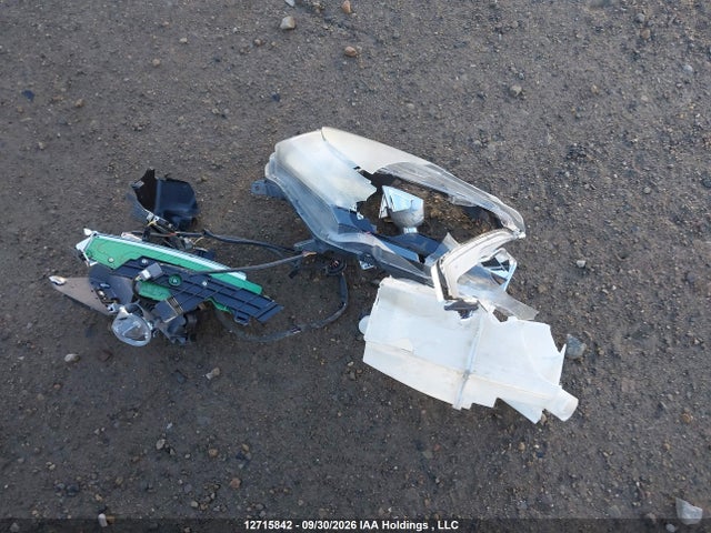 12715842 :رقم المزاد ، 5N1AT2MVXFC803544 vin ، 2015 Nissan Rogue S/sl/sv مزاد بيع